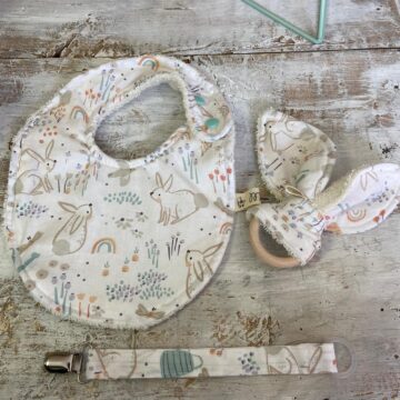 tris bebè coniglietti orto