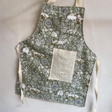 grembiulino volpe nel campo